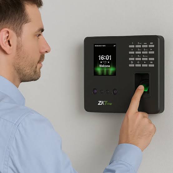 Attendance Fingerprint - MusaTech Solutions